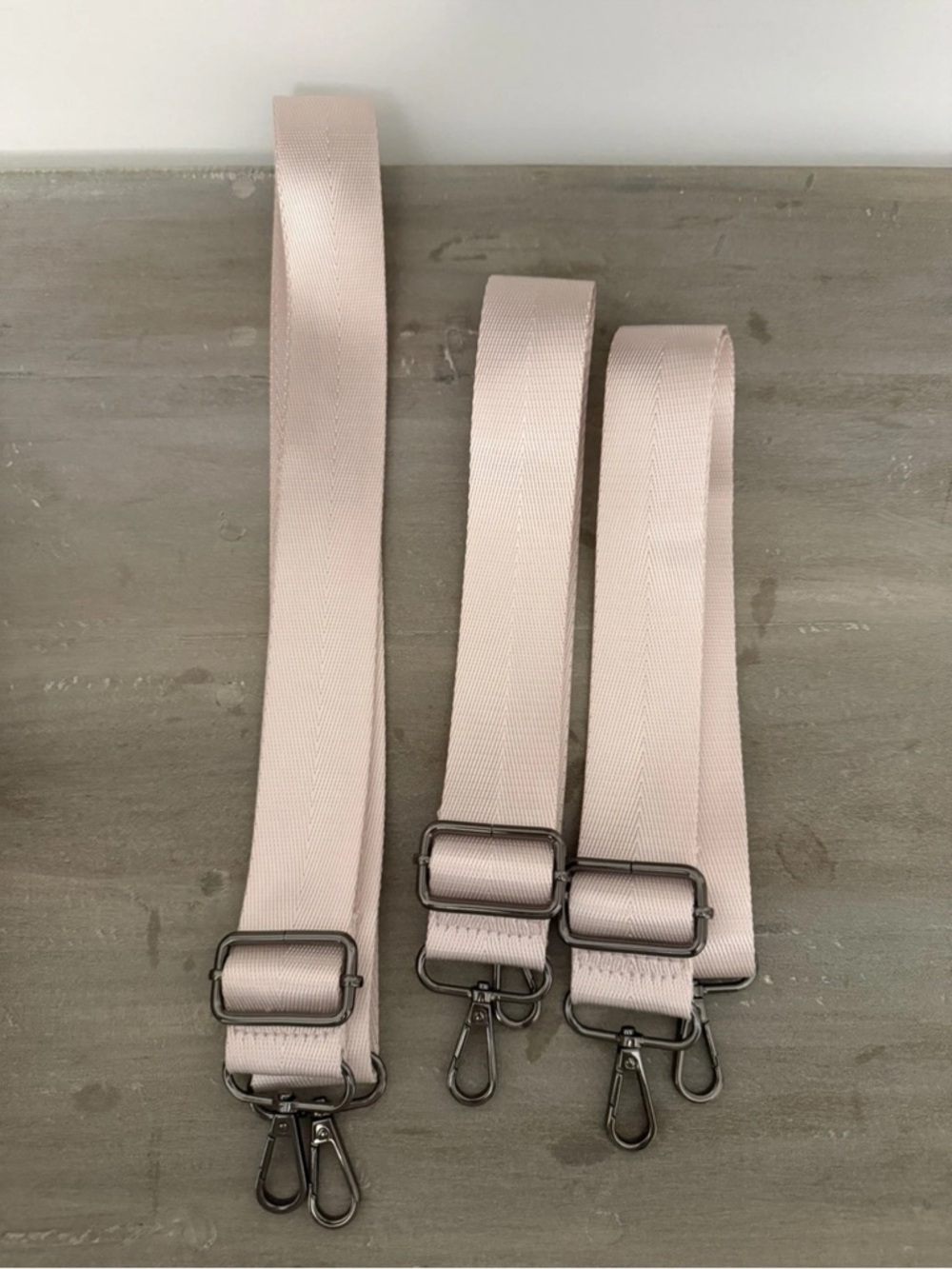 LOUNGEFLY Disney Minnie Mouse Checkered Texture Mini Backpack - Picture 7 of 8